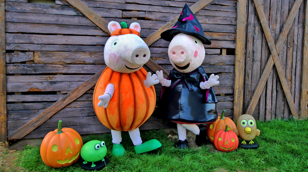 Peppa and George Halloween
